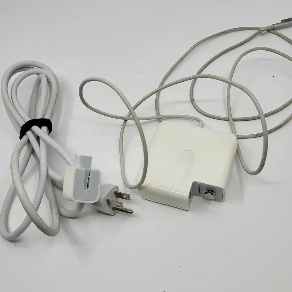 Genuine Apple 85W Power Adapter for MagSafe1 Macbook - Model A1343